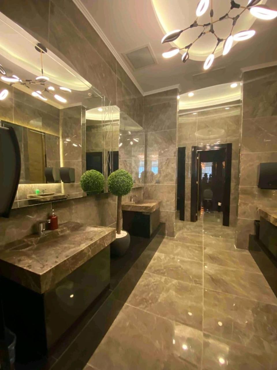 Serenity Luxury *